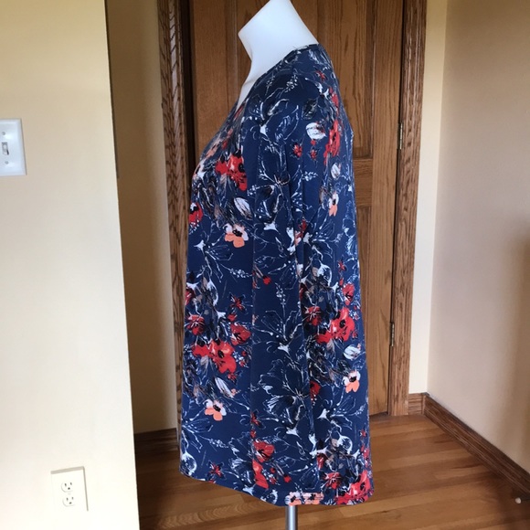 NWT LuLaRoe Long sleeve tunic top - Picture 3 of 8